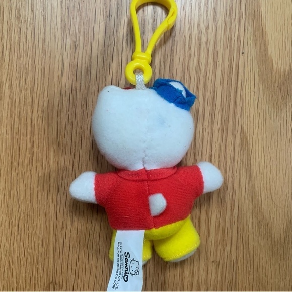 Hello Kitty McDonalds Sanrio 2000 Keychain Small Plush 4 Inches - Picture 11 of 11